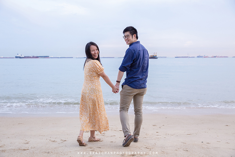 Anthony & Divlynn surprise wedding proposal photoshoot at Parkland Green, East Coast Park (ECP) Anthony & Divlynn surprise wedding proposal photoshoot at Parkland Green, East Coast Park (ECP)