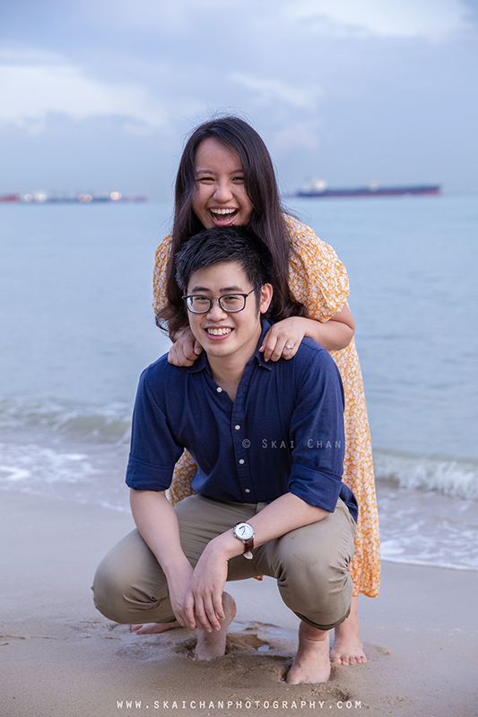 Anthony & Divlynn surprise wedding proposal photoshoot at Parkland Green, East Coast Park (ECP) Anthony & Divlynn surprise wedding proposal photoshoot at Parkland Green, East Coast Park (ECP)