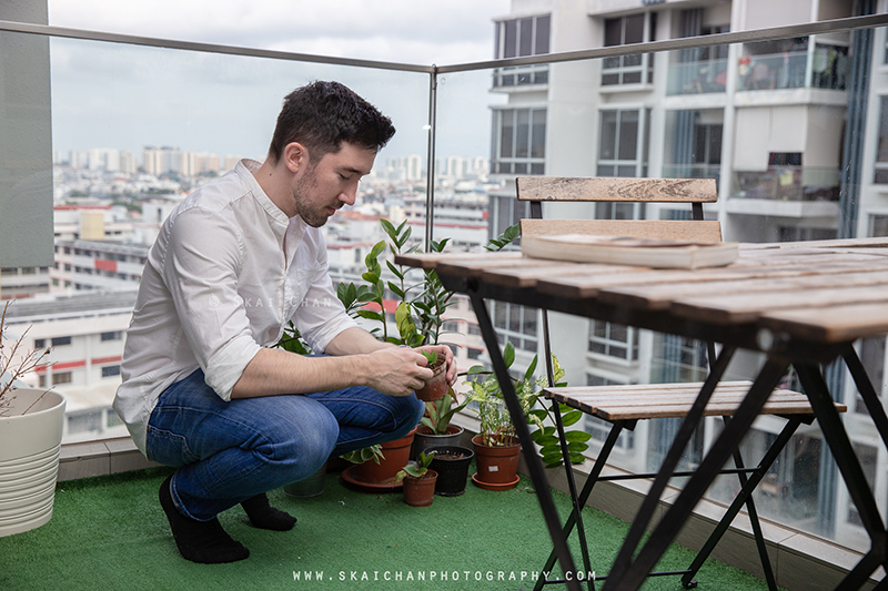 Home lifestyle portrait photoshoot session with Lukas Berger at Home Home lifestyle portrait photoshoot session with Lukas Berger at Home