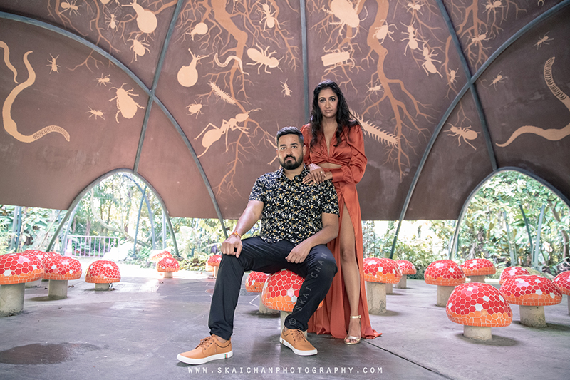 Outdoor casual couple photoshoot session with Elvis Philip & Monali P at World of Plants (Gardens By The Bay) Outdoor casual couple photoshoot session with Elvis Philip & Monali P at World of Plants (Gardens By The Bay)