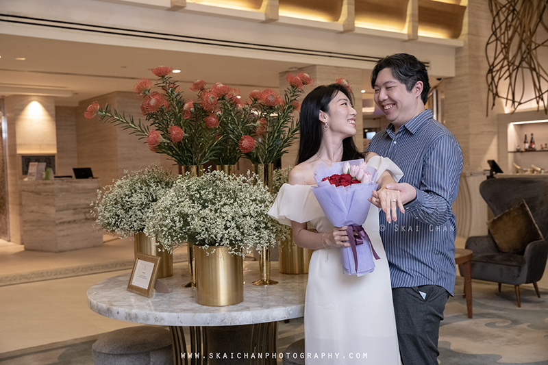Indoor couple photoshoot session with Hendra & Grace at Equarius Hotel (Resorts World Sentosa) Indoor couple photoshoot session with Hendra & Grace at Equarius Hotel (Resorts World Sentosa)