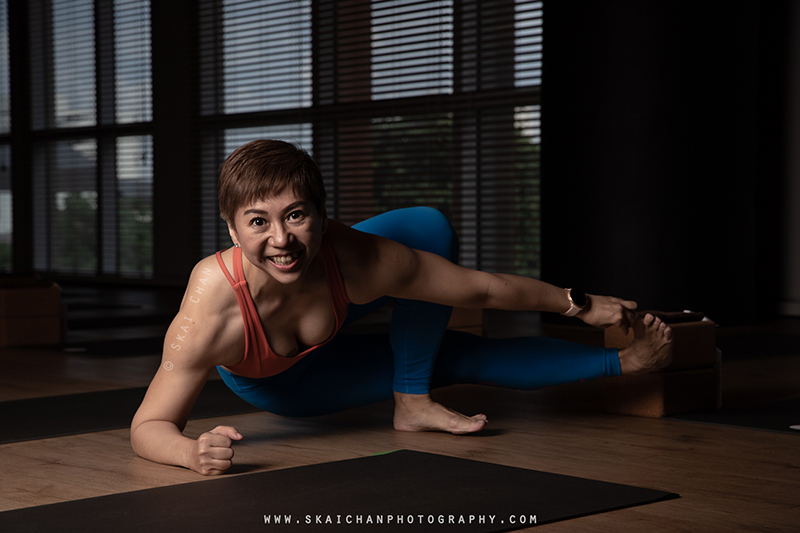 Indoor yoga photoshoot session with Chris Koh at Virgin Active Gym (Paya Lebar) Indoor yoga photoshoot session with Chris Koh at Virgin Active Gym (Paya Lebar)