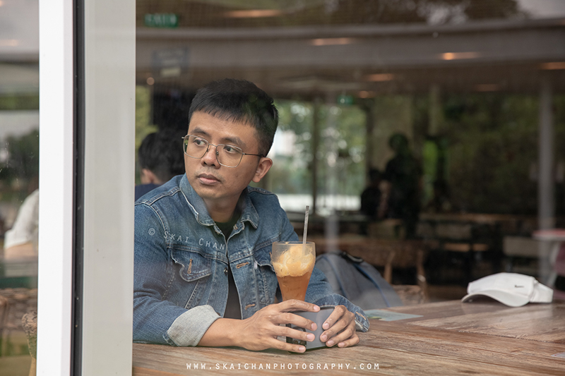 Cafe lifestyle portrait photoshoot session with Barry Chow @ Fusion Spoon Cafe (Jurong Lake Gardens) Cafe lifestyle portrait photoshoot session with Barry Chow @ Fusion Spoon Cafe (Jurong Lake Gardens)