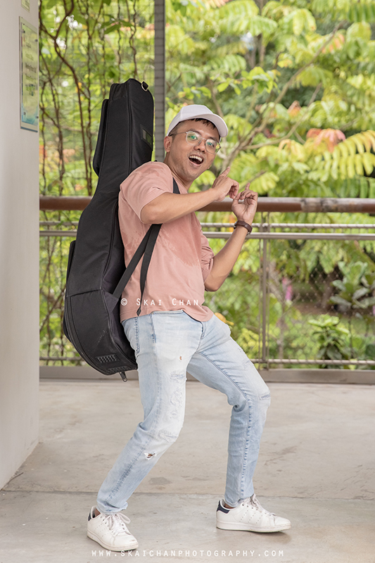 Music guitar portrait photoshoot session with Barry Chow @ PassionWave (Jurong Lake Gardens) Music guitar portrait photoshoot session with Barry Chow @ PassionWave (Jurong Lake Gardens)