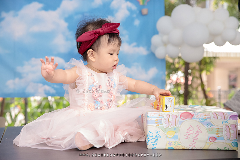 Children photoshoot session with Harper Chua at The Sorrento Children photoshoot session with Harper Chua at The Sorrento
