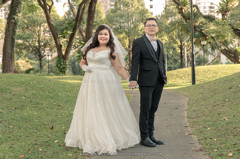 Pre-Wedding photoshoot session with Khoon Seng & Sharon at Toa Payoh Town Park Pre-Wedding photoshoot session with Khoon Seng & Sharon at Toa Payoh Town Park