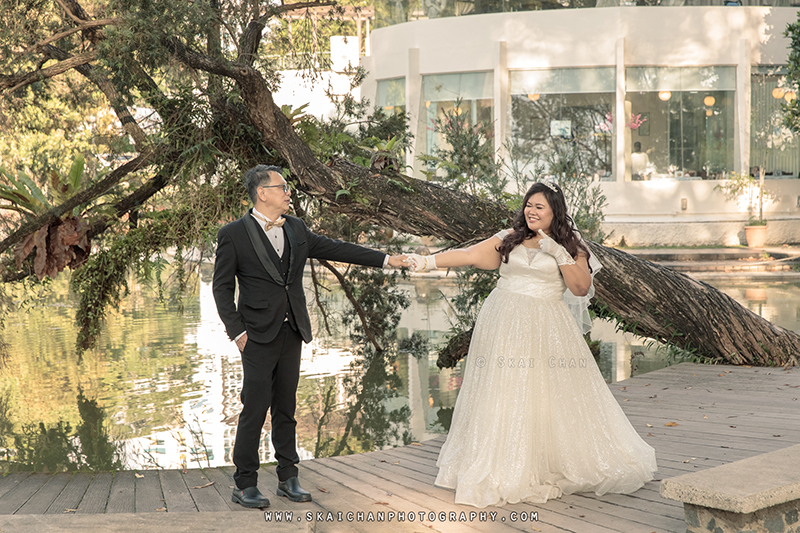 Pre-Wedding photoshoot session with Khoon Seng & Sharon at Toa Payoh Town Park Pre-Wedding photoshoot session with Khoon Seng & Sharon at Toa Payoh Town Park