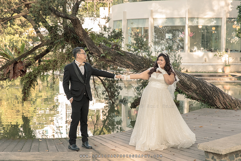 Pre-Wedding photoshoot session with Khoon Seng & Sharon at Toa Payoh Town Park Pre-Wedding photoshoot session with Khoon Seng & Sharon at Toa Payoh Town Park