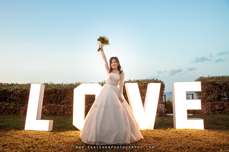 Bridal photoshoot session with Christy Hoa at Changi Cottage Bridal photoshoot session with Christy Hoa at Changi Cottage