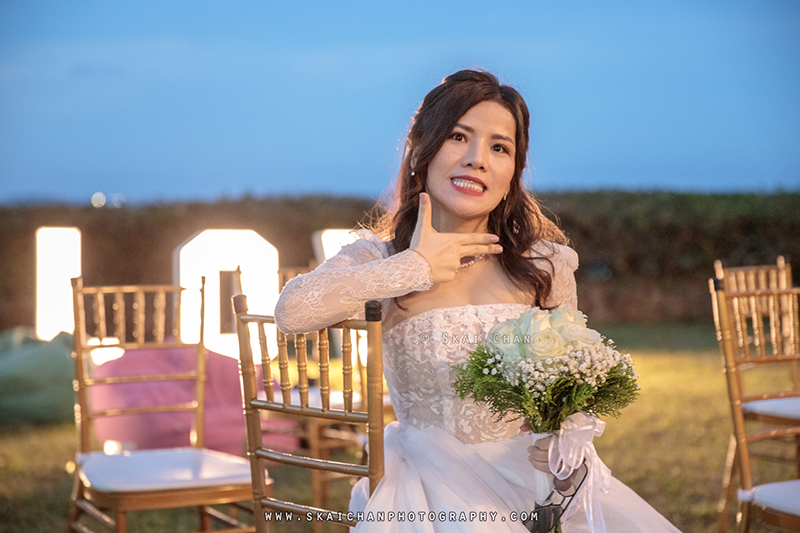 Bridal photoshoot session with Christy Hoa at Changi Cottage Bridal photoshoot session with Christy Hoa at Changi Cottage