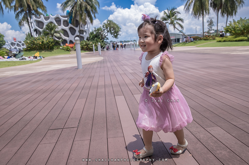 Children photoshoot session with Nicholas, Jonathan & Iverina at Vivocity Rooftop Children photoshoot session with Nicholas, Jonathan & Iverina at Vivocity Rooftop