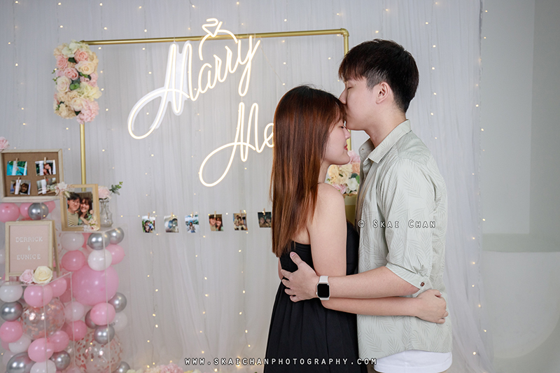 Studio couple photoshoot session with Derrick & Eunice at Our Studio Space (photography studio) Studio couple photoshoot session with Derrick & Eunice at Our Studio Space (photography studio)