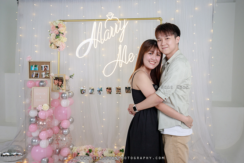 Studio couple photoshoot session with Derrick & Eunice at Our Studio Space (photography studio) Studio couple photoshoot session with Derrick & Eunice at Our Studio Space (photography studio)
