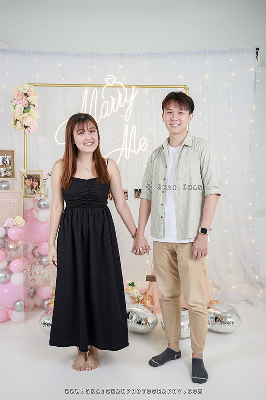 Studio couple photoshoot session with Derrick & Eunice at Our Studio Space (photography studio) Studio couple photoshoot session with Derrick & Eunice at Our Studio Space (photography studio)