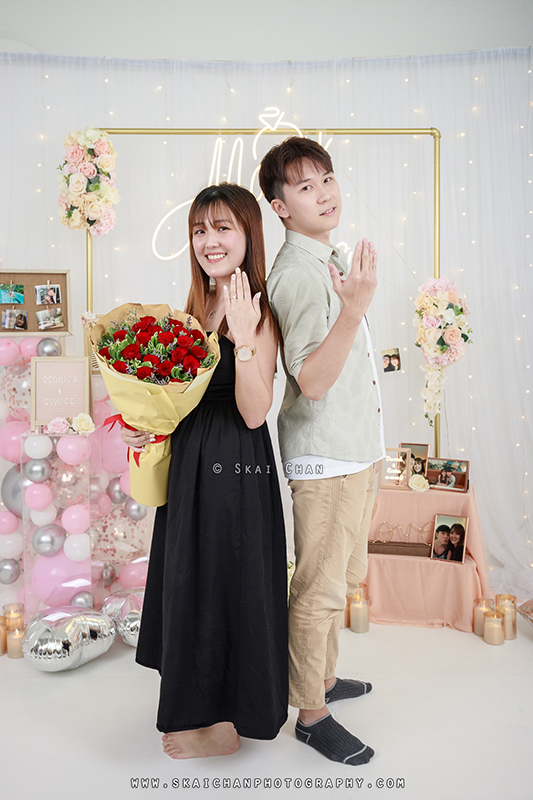 Studio couple photoshoot session with Derrick & Eunice at Our Studio Space (photography studio) Studio couple photoshoot session with Derrick & Eunice at Our Studio Space (photography studio)