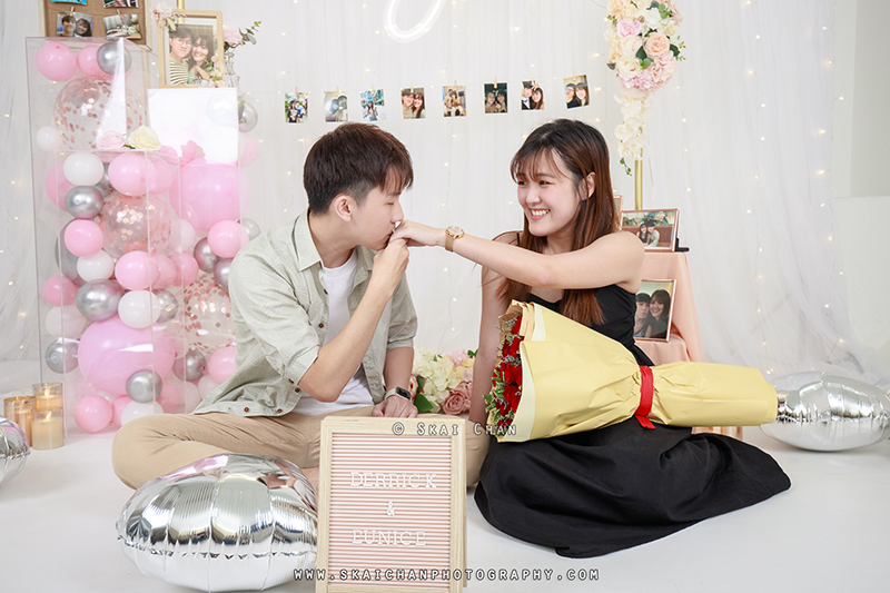 Studio couple photoshoot session with Derrick & Eunice at Our Studio Space (photography studio) Studio couple photoshoot session with Derrick & Eunice at Our Studio Space (photography studio)