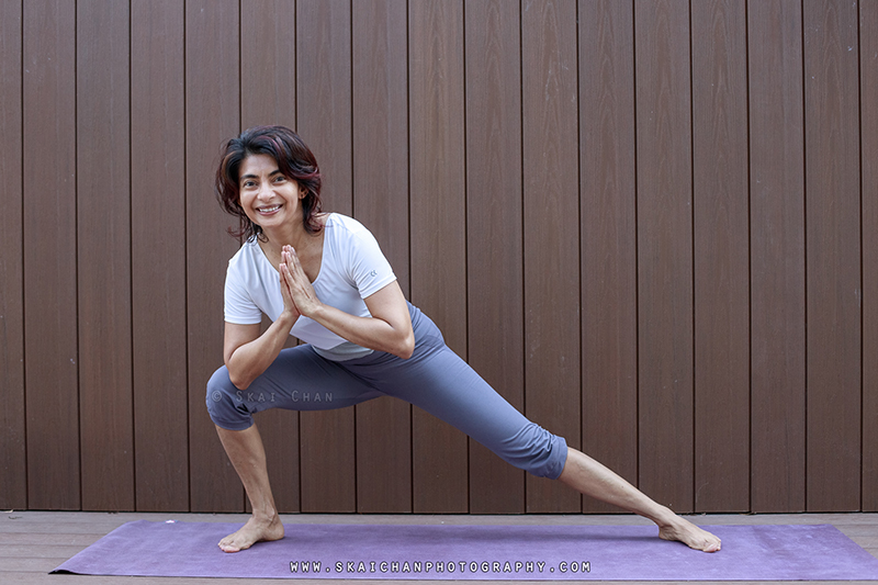 Outdoor yoga photoshoot session with M.S at Bedok Outdoor yoga photoshoot session with M.S at Bedok