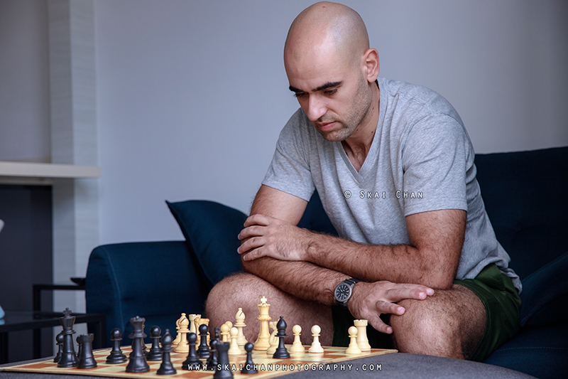 Hobby chess photoshoot session with Itay @ Robertson Quay (home) Hobby chess photoshoot session with Itay @ Robertson Quay (home)