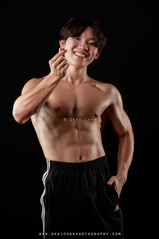 Fitness physique photoshoot session with Lee Won Jae at Photography Studio @ Rochester Park Fitness physique photoshoot session with Lee Won Jae at Photography Studio @ Rochester Park