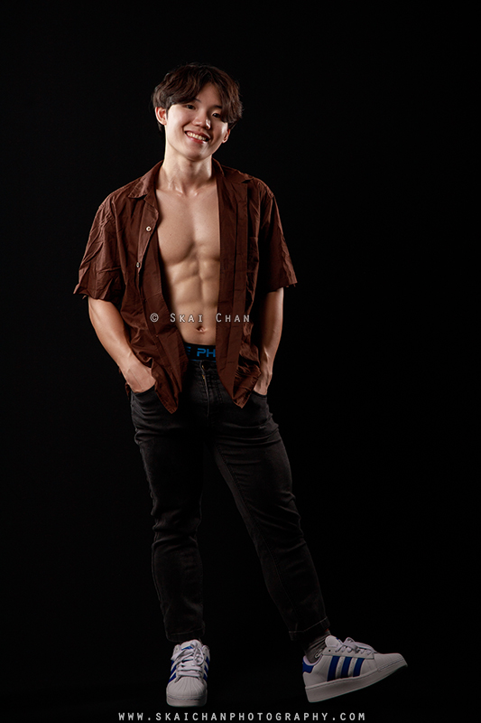 Men's fitness photoshoot session with Lee Won Jae at Photography Studio @ Rochester Park Men's fitness photoshoot session with Lee Won Jae at Photography Studio @ Rochester Park