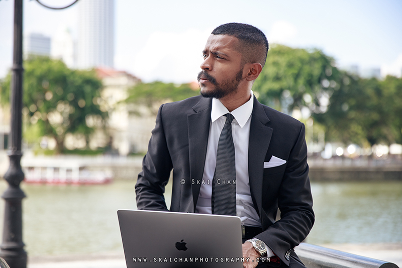 Modern corporate lifestyle photoshoot session with Daniel Stephen @ Boat Quay Modern corporate lifestyle photoshoot session with Daniel Stephen @ Boat Quay
