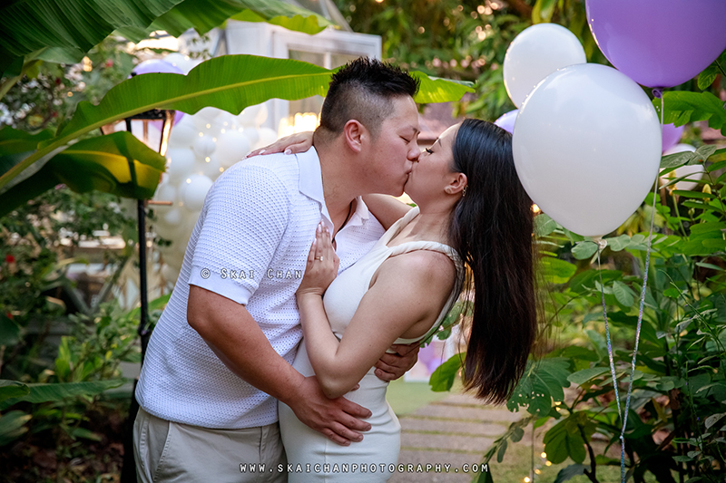 Outdoor couple photoshoot session with Andy & Kristine at The SummerHouse Outdoor couple photoshoot session with Andy & Kristine at The SummerHouse
