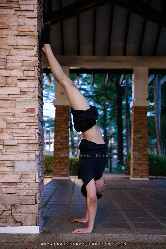 Gymnastics photoshoot session with Raymund @ Tavistock Avenue Park (Serangoon Garden) Gymnastics photoshoot session with Raymund @ Tavistock Avenue Park (Serangoon Garden)