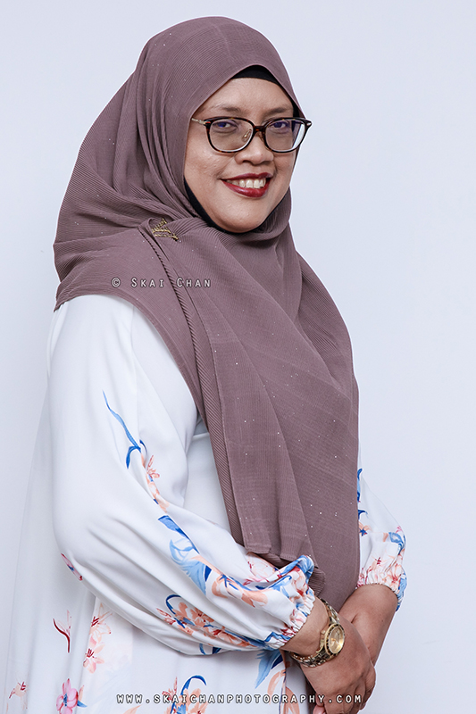 Corporate headshot photoshoot session with HBA staffs @ Office Corporate headshot photoshoot session with HBA staffs @ Office