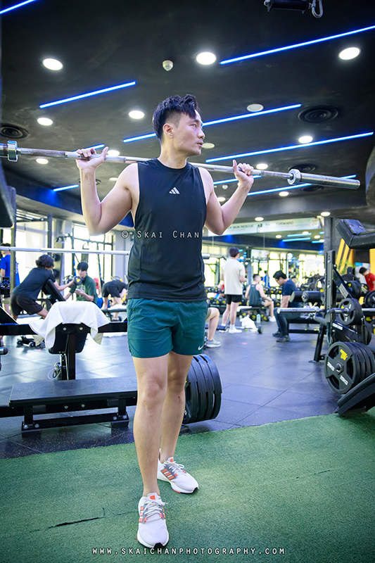 Gym fitness photoshoot session with Ong Yongchuan at Safra Yishun country club Gym fitness photoshoot session with Ong Yongchuan at Safra Yishun country club