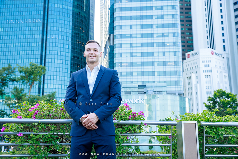 Outdoor casual corporate photoshoot session with Patrick @ Merlion Park Outdoor casual corporate photoshoot session with Patrick @ Merlion Park