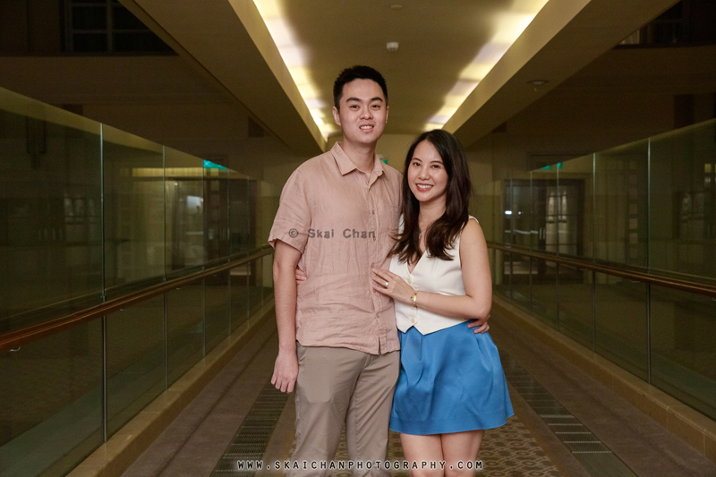 Night couple photoshoot session with Troy & Felicia at Fullerton Hotel Night couple photoshoot session with Troy & Felicia at Fullerton Hotel