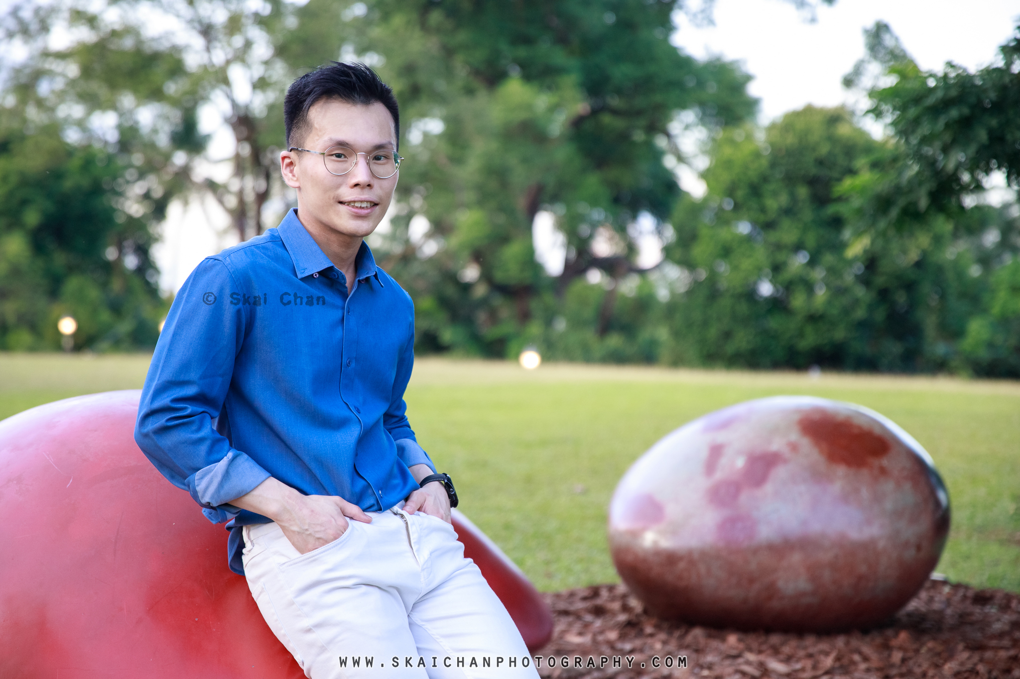 Lifestyle photoshoot session with Michael Tan at Forest Discovery Centre & Botanical Art Gallery Lifestyle photoshoot session with Michael Tan at Forest Discovery Centre & Botanical Art Gallery