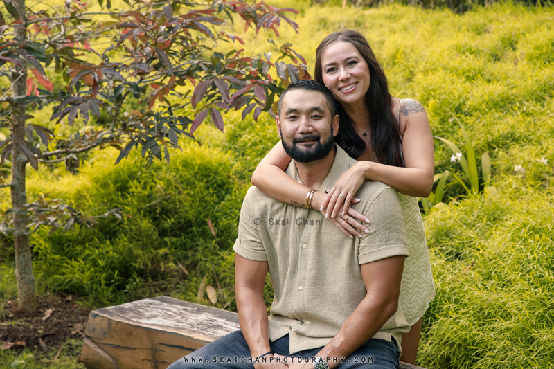 Outdoor casual couple photoshoot session with Ted & Holland at Gardens by the Bay