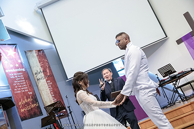 looking for wedding photographer looking for wedding photographer